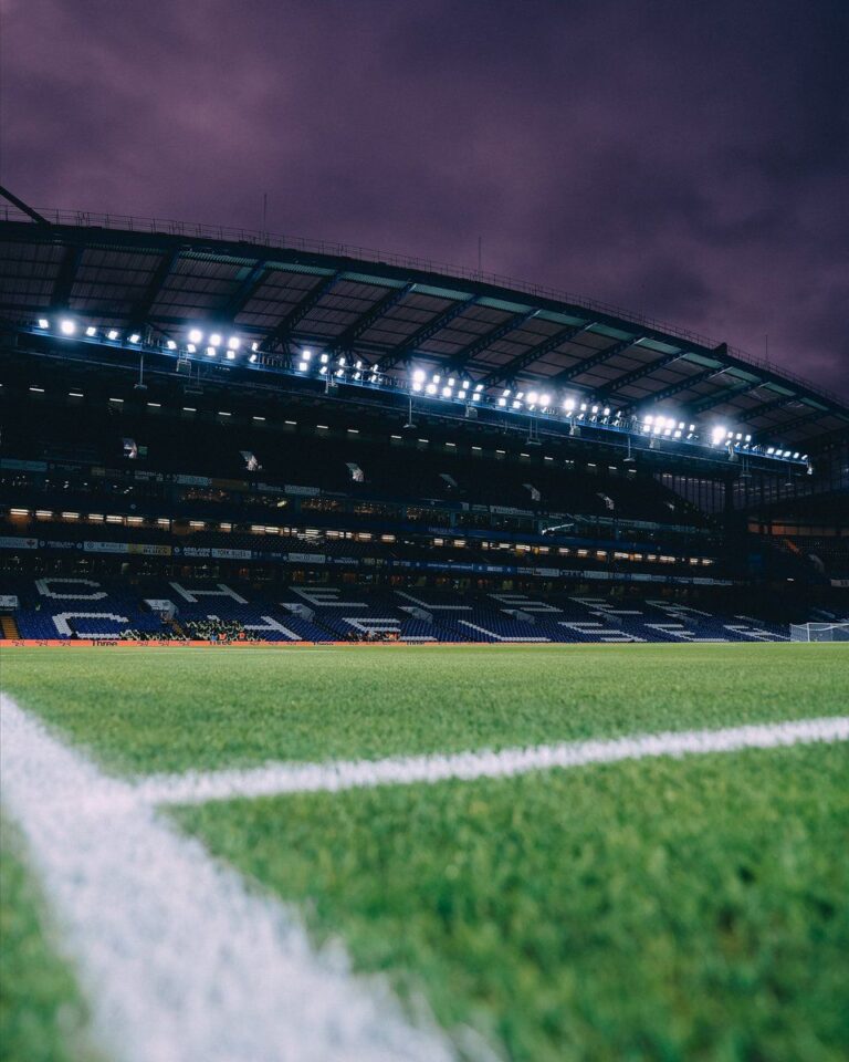 高清足球录像回放还原争议进球全过程